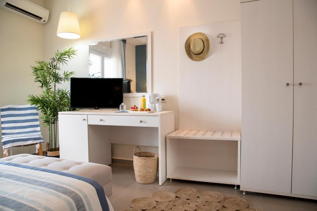 Aqua Mare Hotel Nea Kallikrateia Kültér fotó