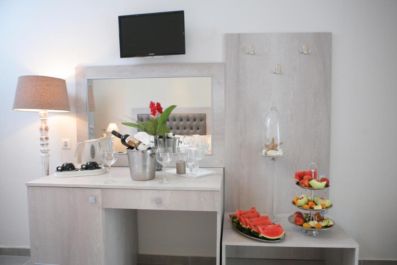 Aqua Mare Hotel Nea Kallikrateia Kültér fotó
